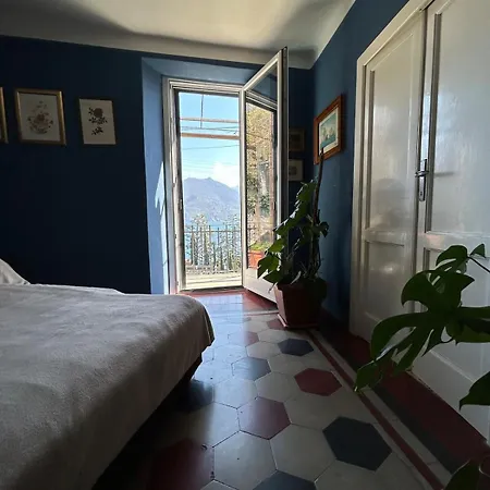 Apartment Postcard View 3 Minutes Walk From The Menaggio